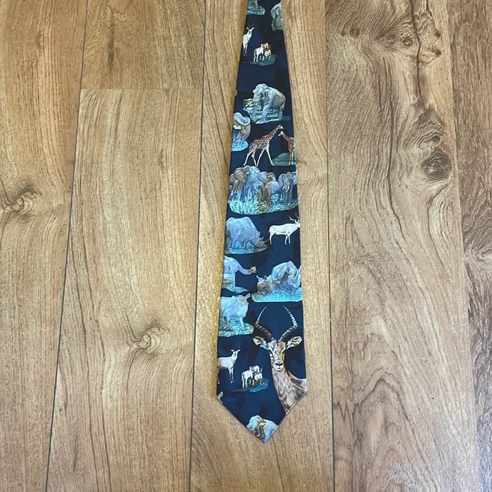 Endangered species neck tie